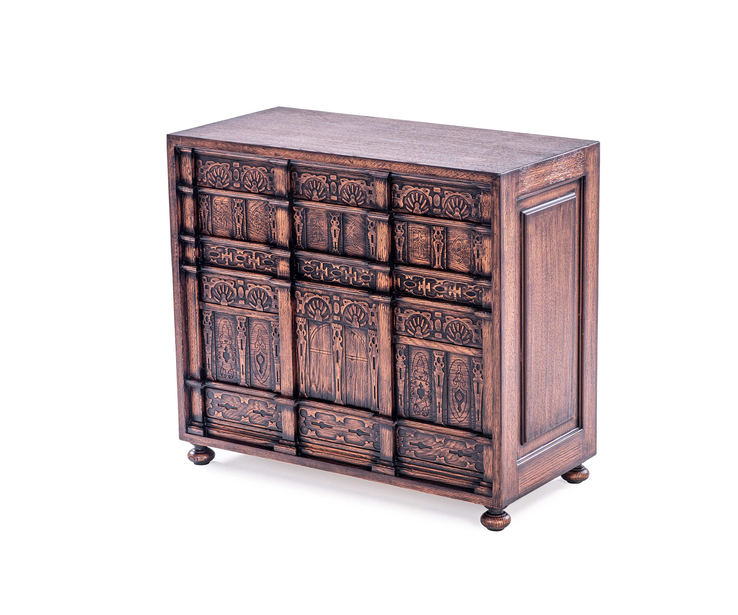 SENNETTE CHEST